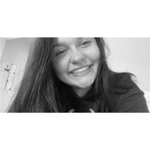 Meet your Posher, Lexi